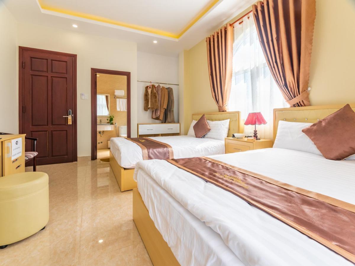 Aurora Hotel Dalat Екстериор снимка
